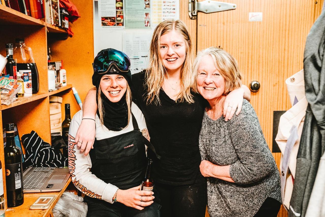 Boonoona Ski Lodge Perisher Valley Ngoại thất bức ảnh